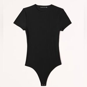 Soft matte seamless tee bodysuit
